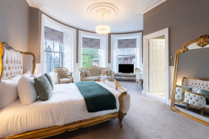 Georgian Honeymoon Suite 4